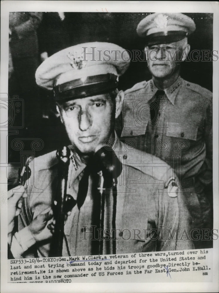 Load image into Gallery viewer, 1953 Press Photo General Mark Clark and his successor General John Hull
