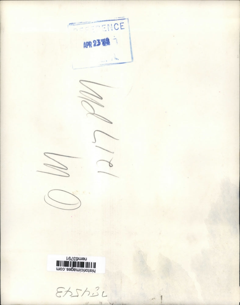 1953 Press Photo Alvie Donahoo crippled by polio hike with Explorer Post 95