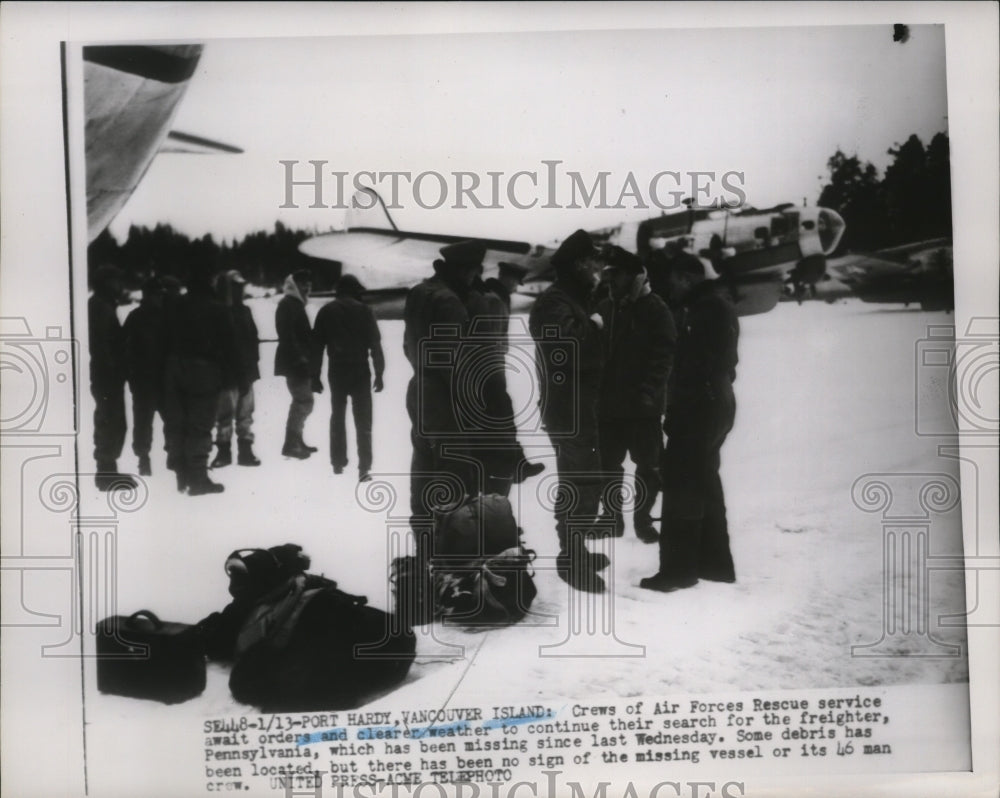 1952 Press Photo Air Forces Rescue crews await Pennsylvania search mission order