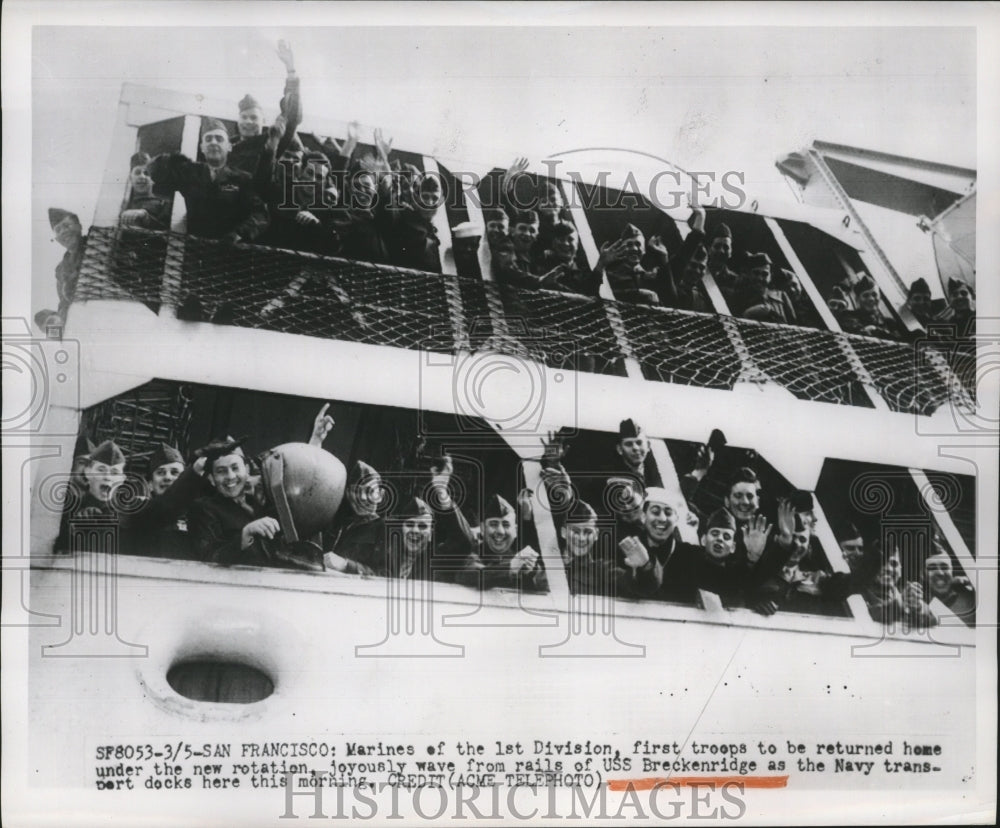 1951 Press Photo U.S.Marines of 1st Division aboard U.S.S. Breckenridge