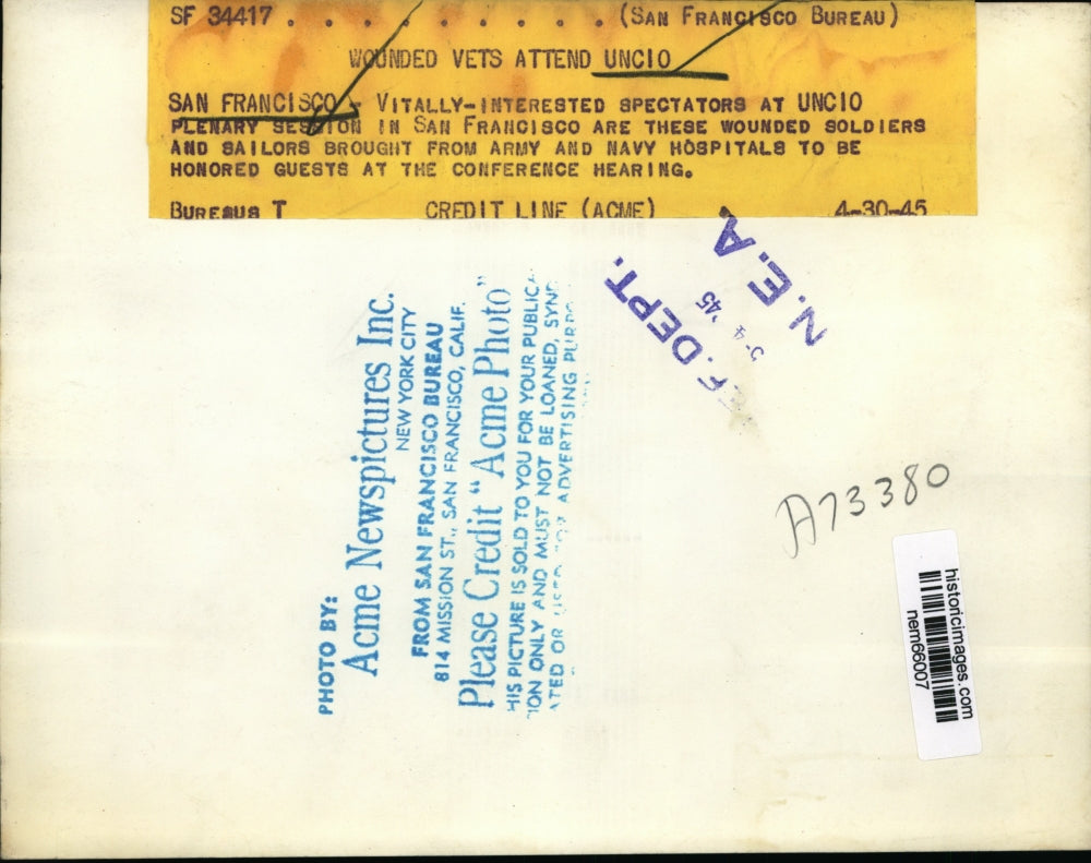 1945 Press Photo Injured Defense Soldiers attend the conference hearing