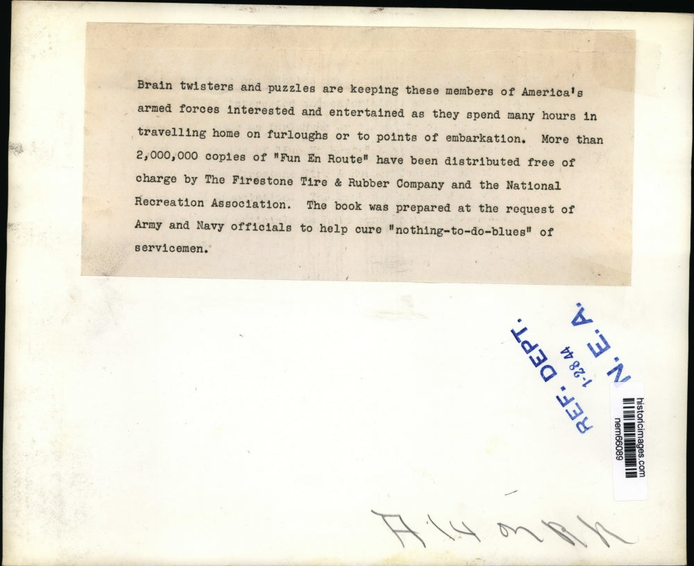 1944 Press Photo Book Fun En Roue for troops on furlough by Firestone Co