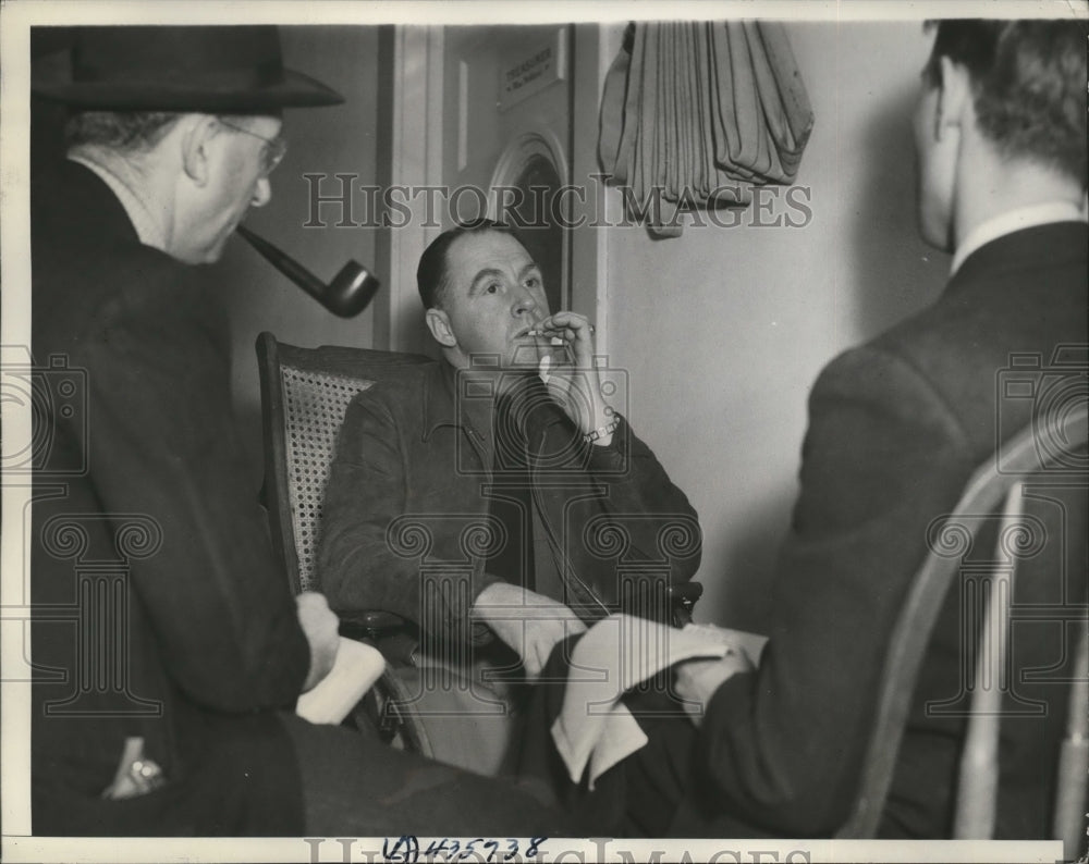 1938 Press Photo Crawford Shaffer at vigil in General John Pershing's bedside