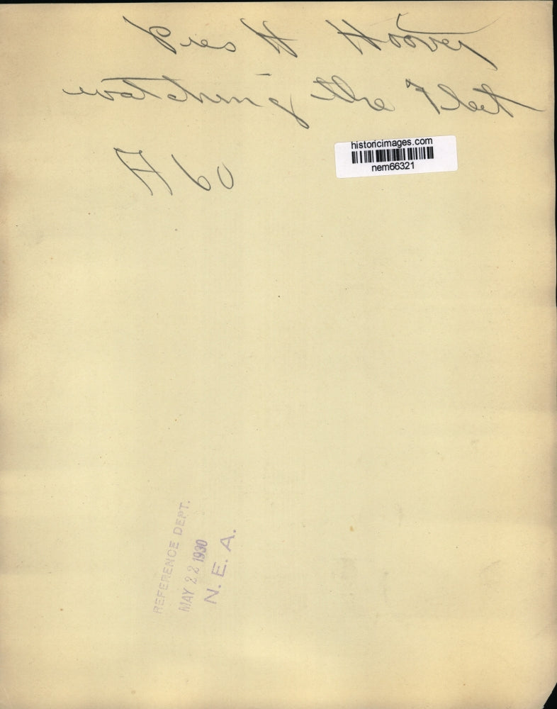 1930 Press Photo President H. Hoover watching the fleet - nem66321