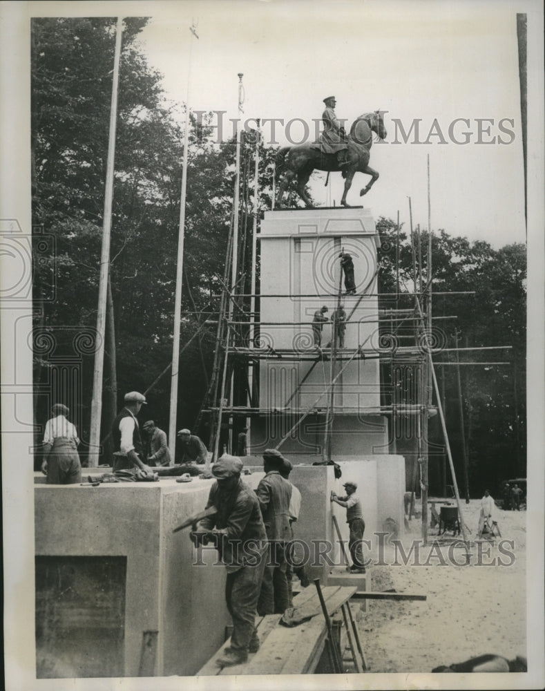1937 Press Photo Construction of Monument of General Pershing at Versailles