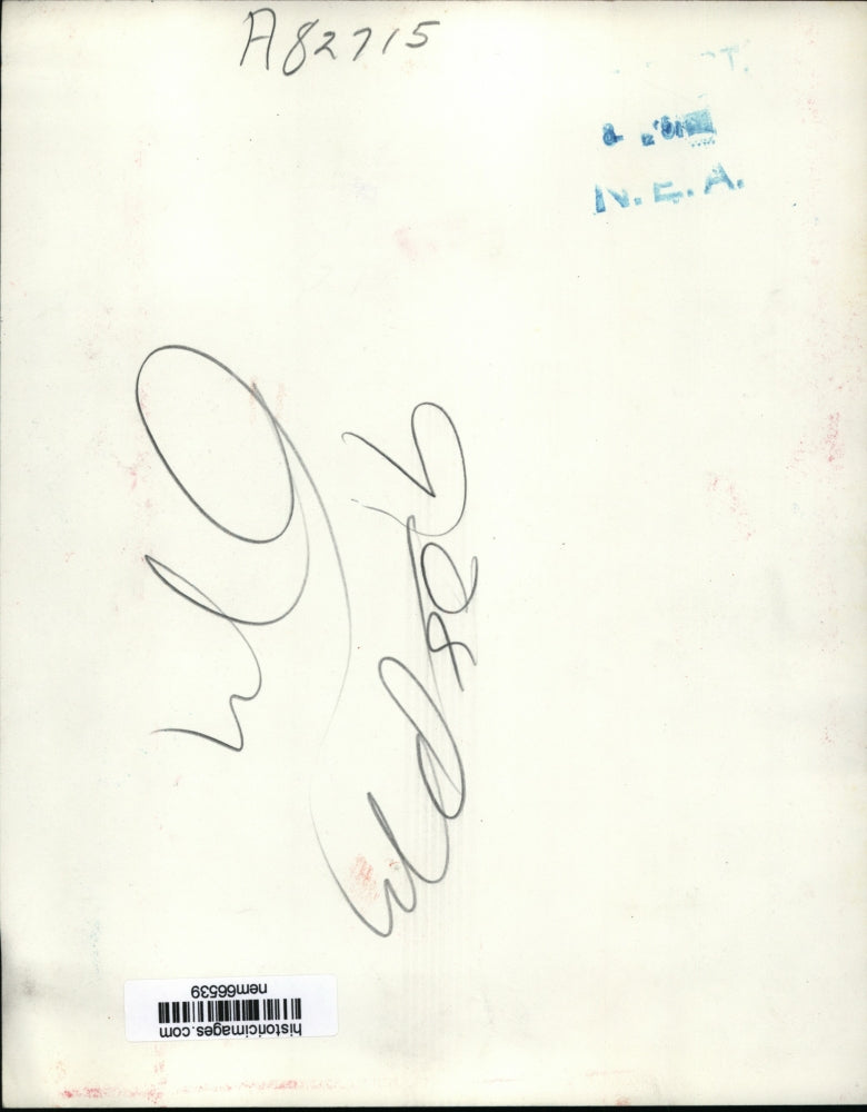 1951 Press Photo Cadet Harold Moores and his father stand before the monument