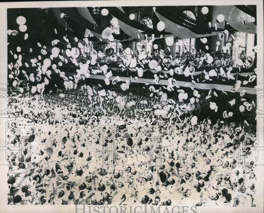 1951 Press Photo Naval Academy graduates cheer after graduation ceremonies