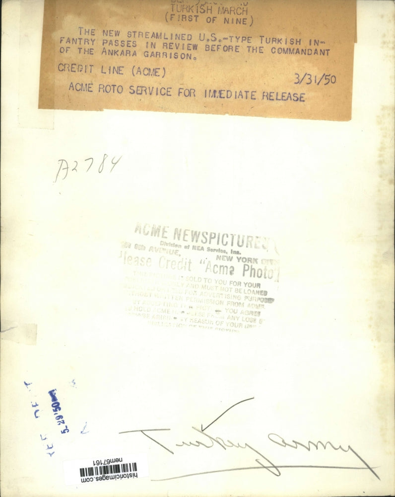 1950 Press Photo Turkish Infantrymen passes a review of the Ankara Garrison