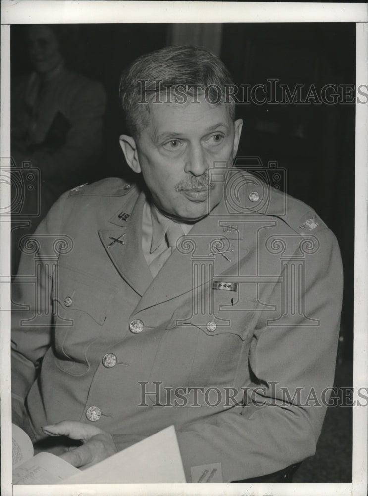 1943 Press Photo Col Lewis Sanders appears at Senate Military Affairs Committee- Historic Images