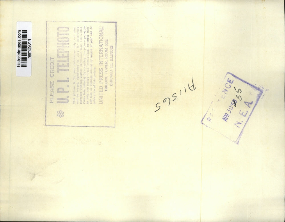 1959 Press Photo Bolivian miners dressed in military uniform during the parade