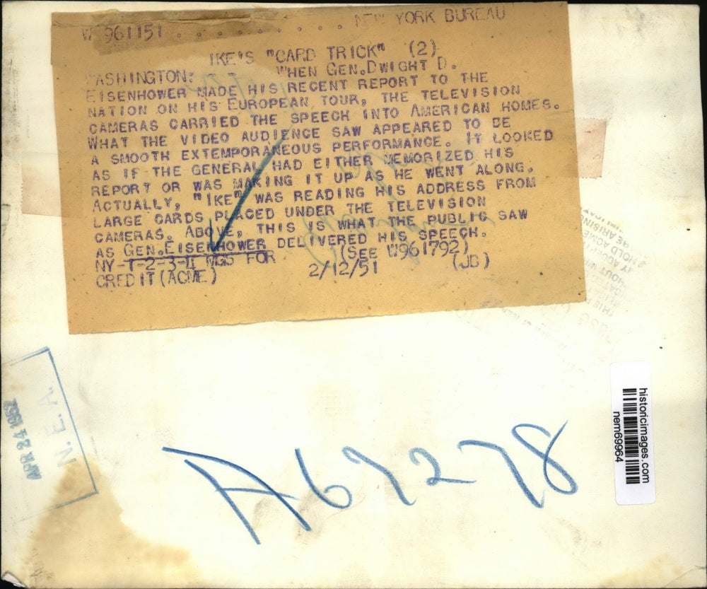 1951 Press Photo General Eisenhower makes speech on his European tour