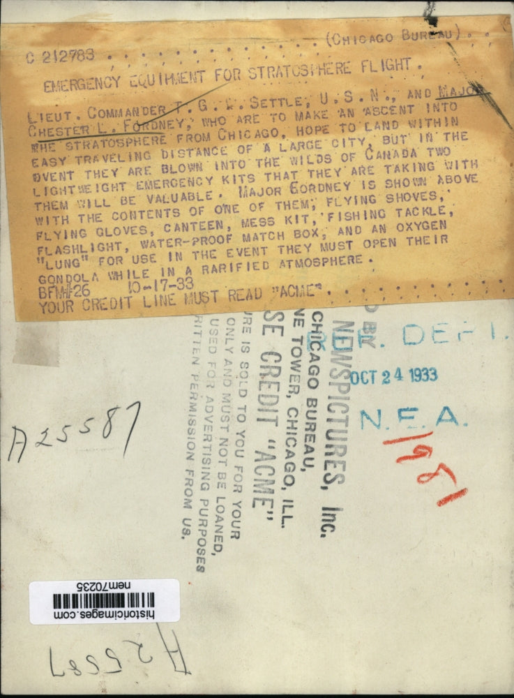 1933 Press Photo Maj.Chester L Fordney with Emergency Equipment for Stratosphere