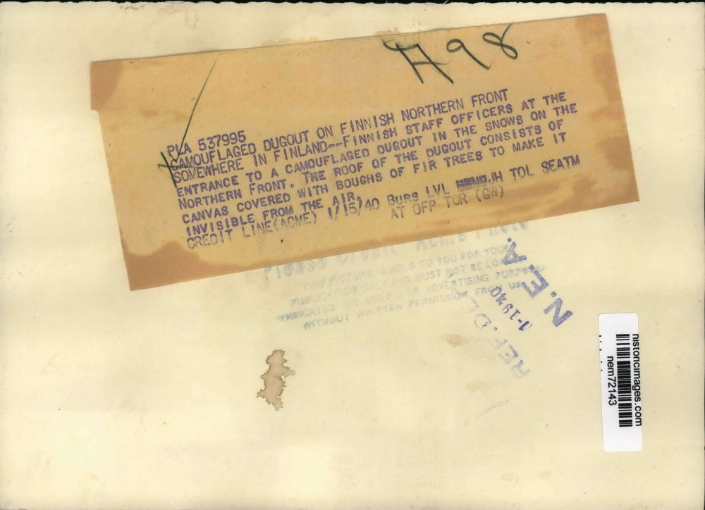 1940 Press Photo Finnish staff officers at Camouflaged Dug out on Northern Front