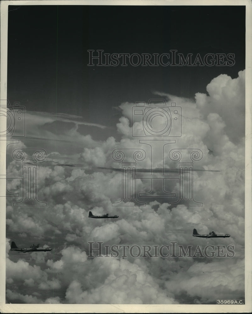 1949 Press Photo Formation of Consolidated Vultee B-36 Jets - nemo18265- Historic Images