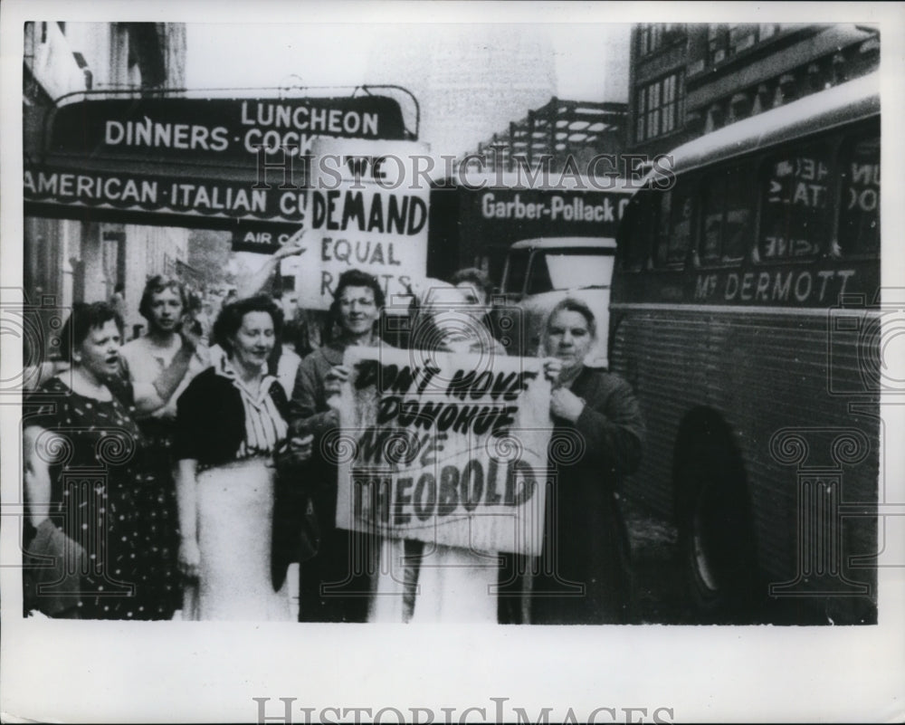 1959 Press Photo New York Mothers protesting a school issue on NBC news NYC- Historic Images