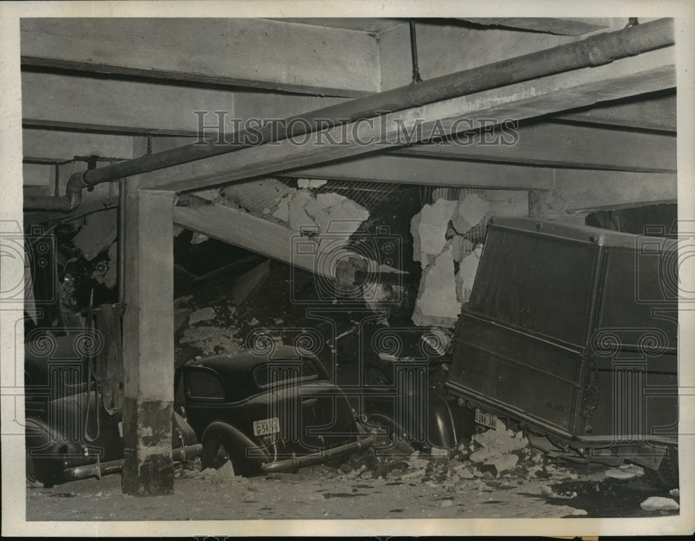 1939 Press Photo New York Cars crushed when wall toppled - neny05168- Historic Images