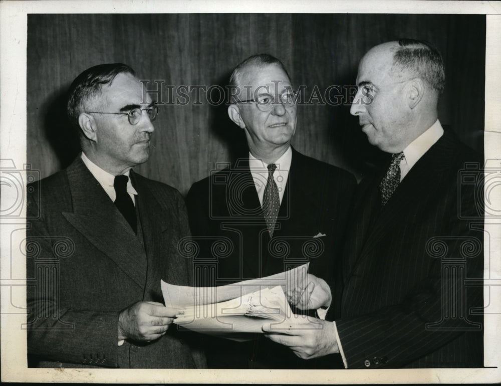 1943 Press Photo New York AN Williams William Deegan Edwin Chinlund NYC- Historic Images