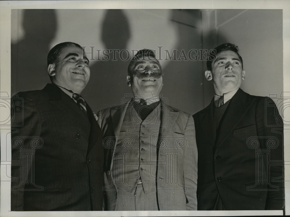 1938 Press Photo New York Isadore Soshnick, his brothers Tweja &amp; Yachem NYC- Historic Images