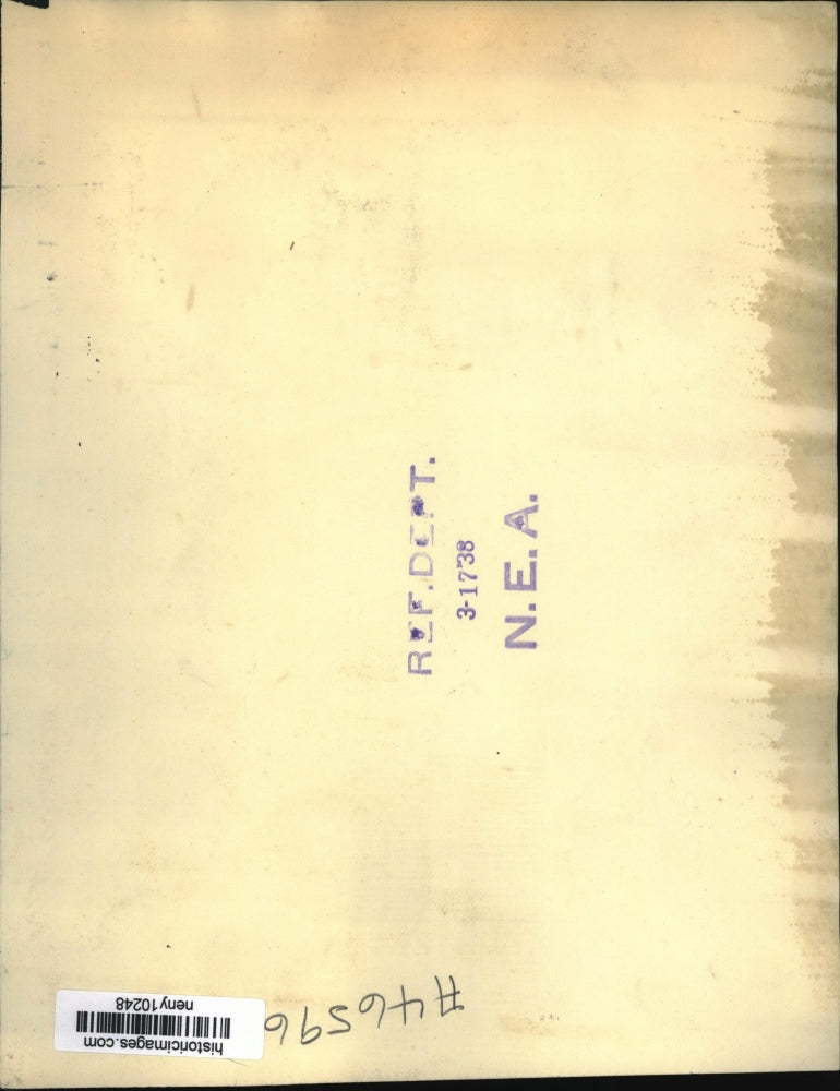 1938 Press Photo New York Laverty offers eye to son NYC - neny10248