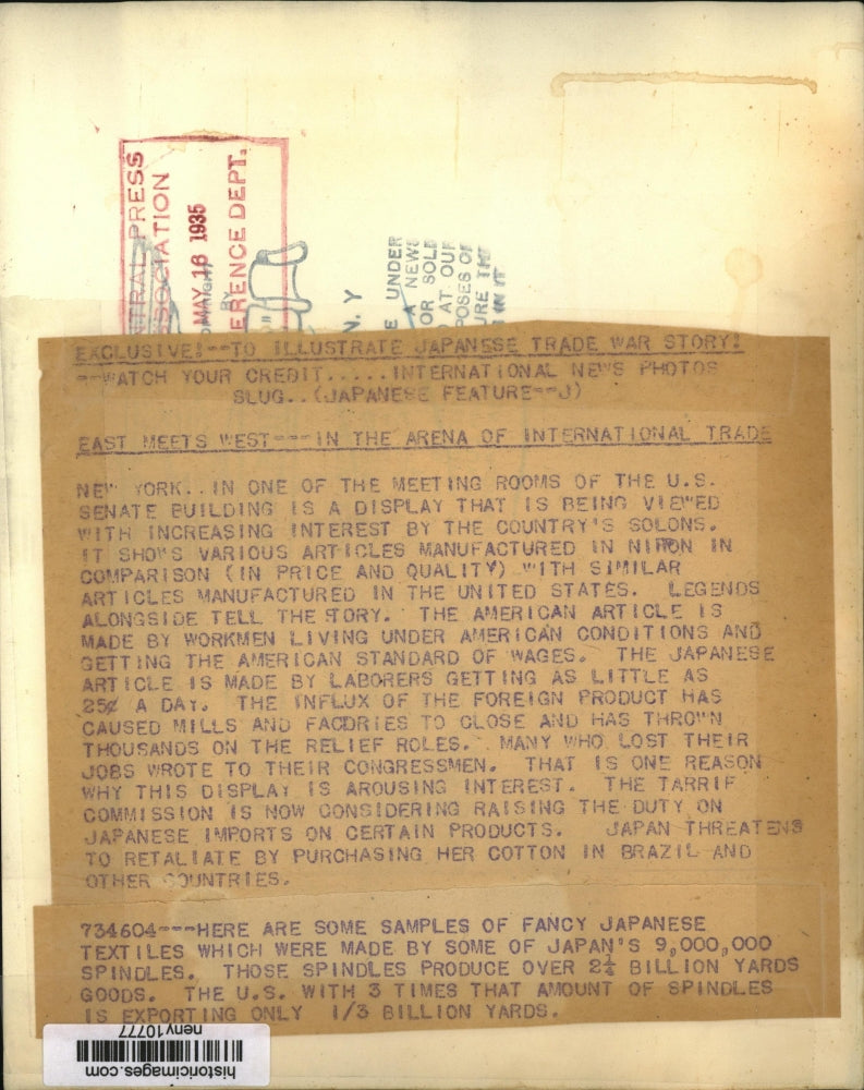 1935 Press Photo New York Fancy Japanese Textiles on Display NYC - neny10777