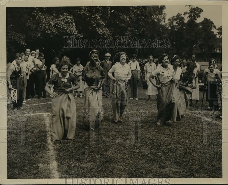 Load image into Gallery viewer, 1936 Press Photo New York Inmates of Institute for Crippled &amp; Disabled NYC
