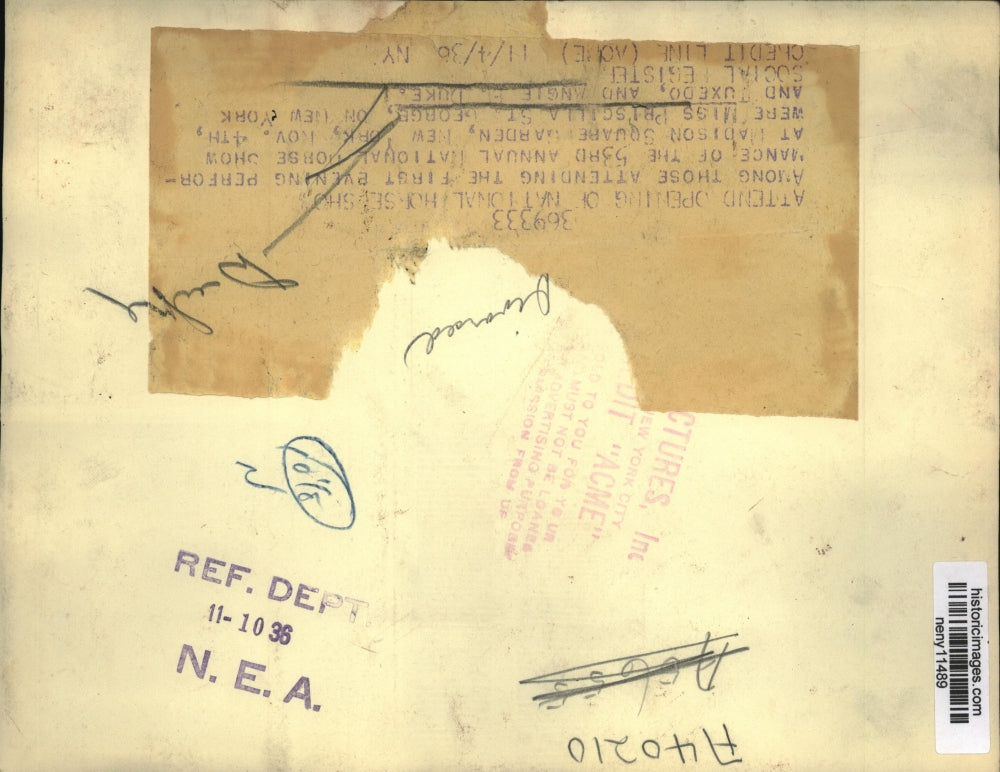 1936 Press Photo New York Attend The opening of The National Horse Show NYC