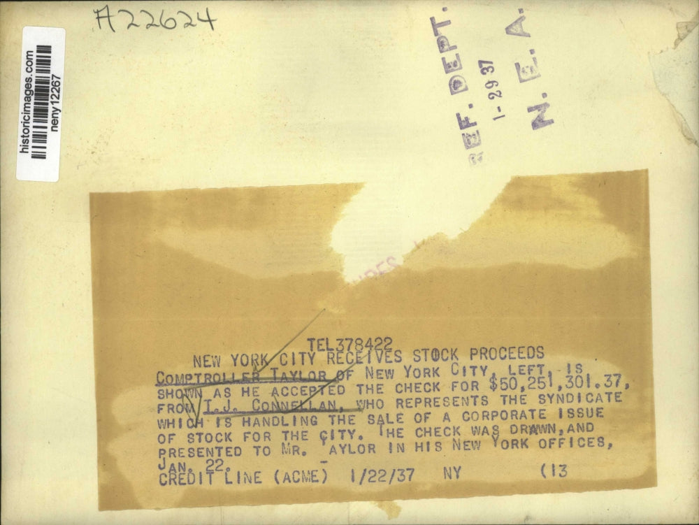 1937 Press Photo News Photo New York City receives Stock Proceeds NYC