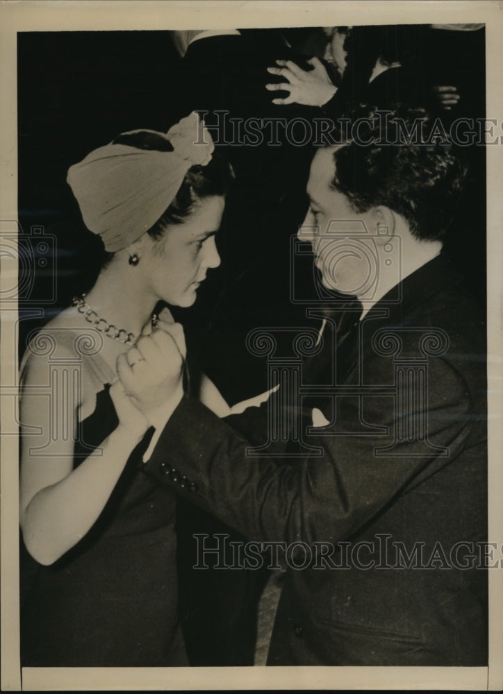 1941 Press Photo New York David Hopkins and wife go dancing NYC - neny12334