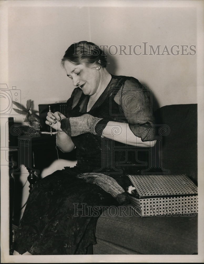 1937 Press Photo New York Ms Samuel Ehrentreu Foreman of First Women Jurors NYC