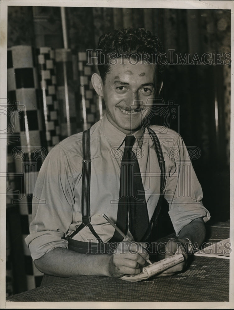 1937 Press Photo New York Max Haas of the Bronx Struck by Lightning NYC