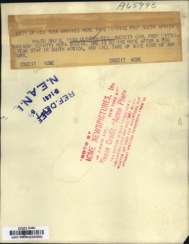 1941 Press Photo New York Olga Rhodes Arrives from South Africa in NYC