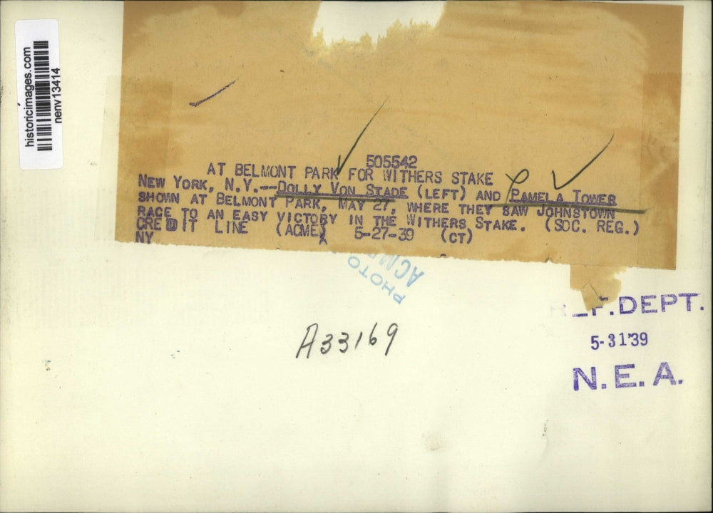 1939 Press Photo New York Belmont Park Dolly Von Stade, Pamela Towes NYC