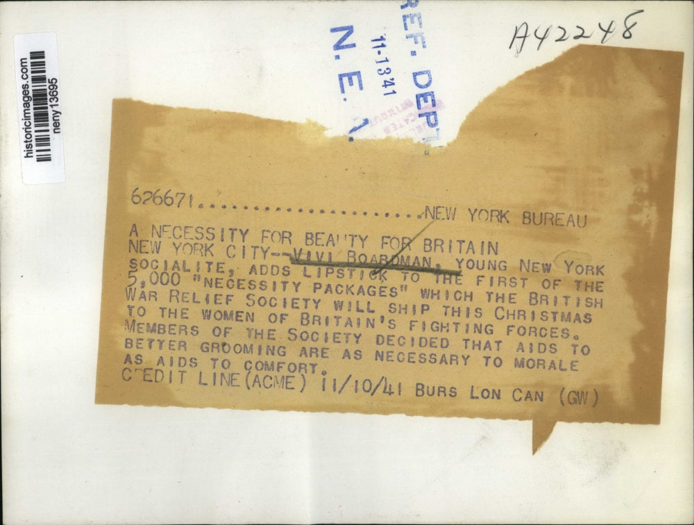 1941 Press Photo New York Vivi Boardman War Relief Necessity Packages NYC