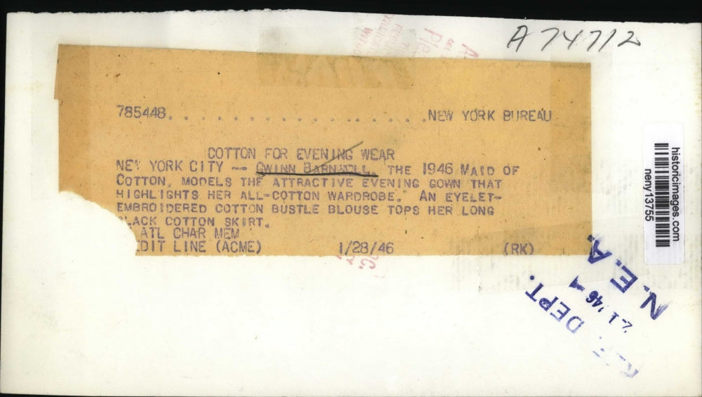 1946 Press Photo New York Gwinn Barnwell Models All-Cotton Evening Gown NYC