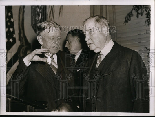 1937 Press Photo New York Publishers at AP Luncheon for Convention NYC