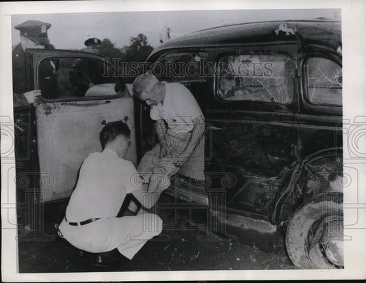 1946 Press Photo New York Richard Bischoff Injured in Sideswiping Accident NYC