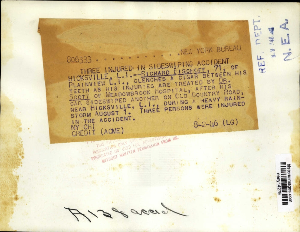 1946 Press Photo New York Richard Bischoff Injured in Sideswiping Accident NYC