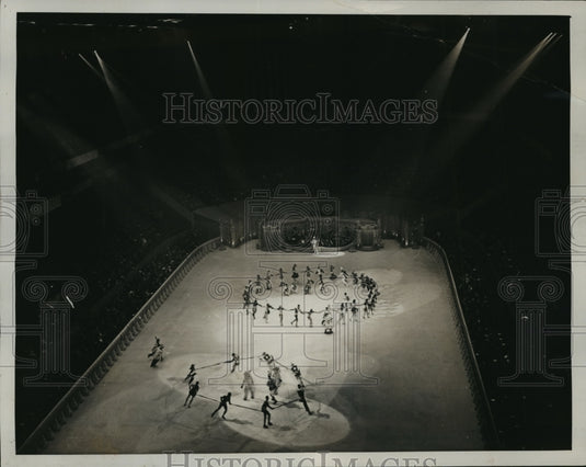 1941 Press Photo New York Big Top Sonja Henie's Hoolywood Ice Revue NYC