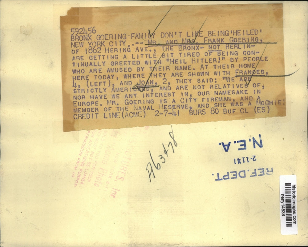 1941 Press Photo New York Mr and Mrs, Frank Goering greeted with Heil Hitler NYC