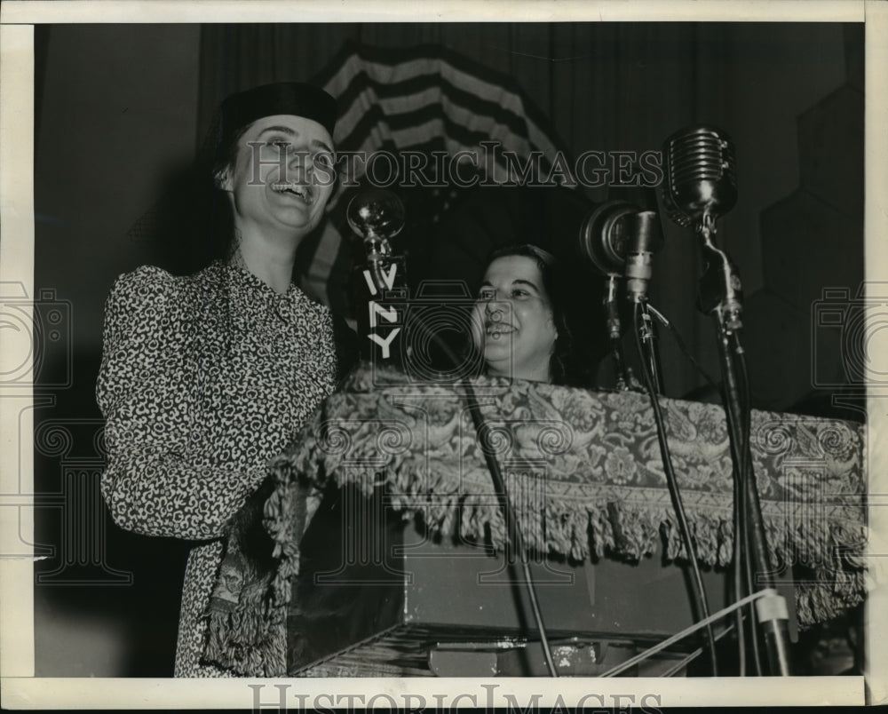 1941 Press Photo New York Dr. Mary Steicher & Mrs. Shirley Beck NYC - neny14661