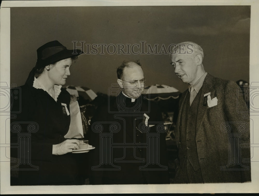 1941 Press Photo New York Fordham University Centennial Fete Attendees NYC- Historic Images