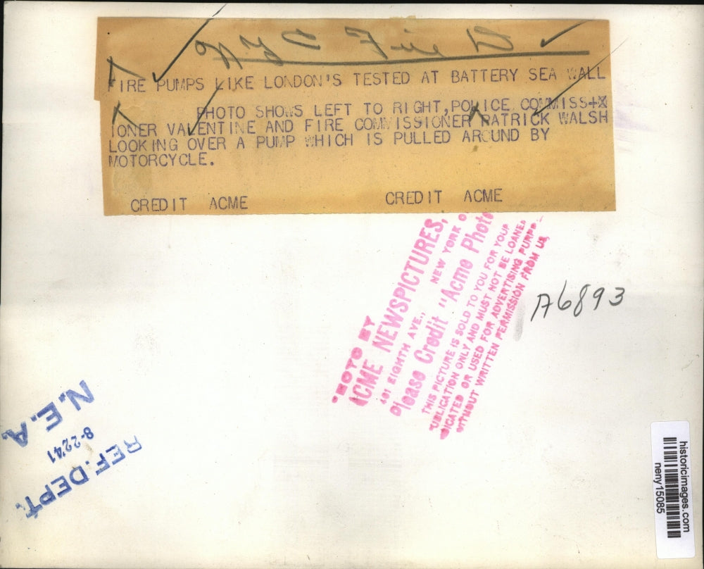 1941 Press Photo New York Fire Pumps tested at Battery Sea Wall NYC - neny15085