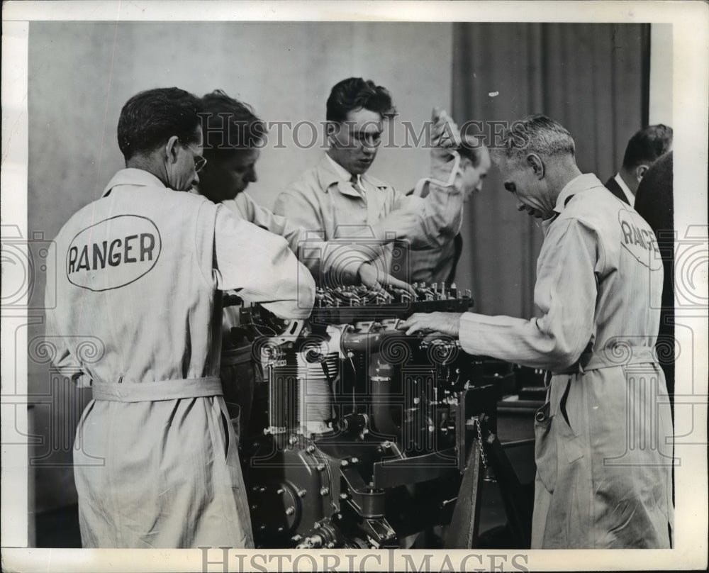 1941 Press Photo New York Airplane Engine Assembly Televised NYC - neny15591