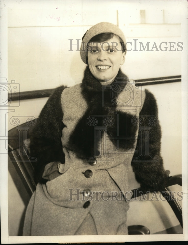 1934 Press Photo New York Catherine Paul-Boncour aboard S.S. Champlain NYC