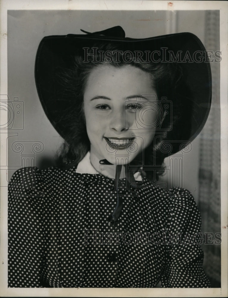 1940 Press Photo New York Kitty Zweigel Changes Mind About Wedding NYC- Historic Images