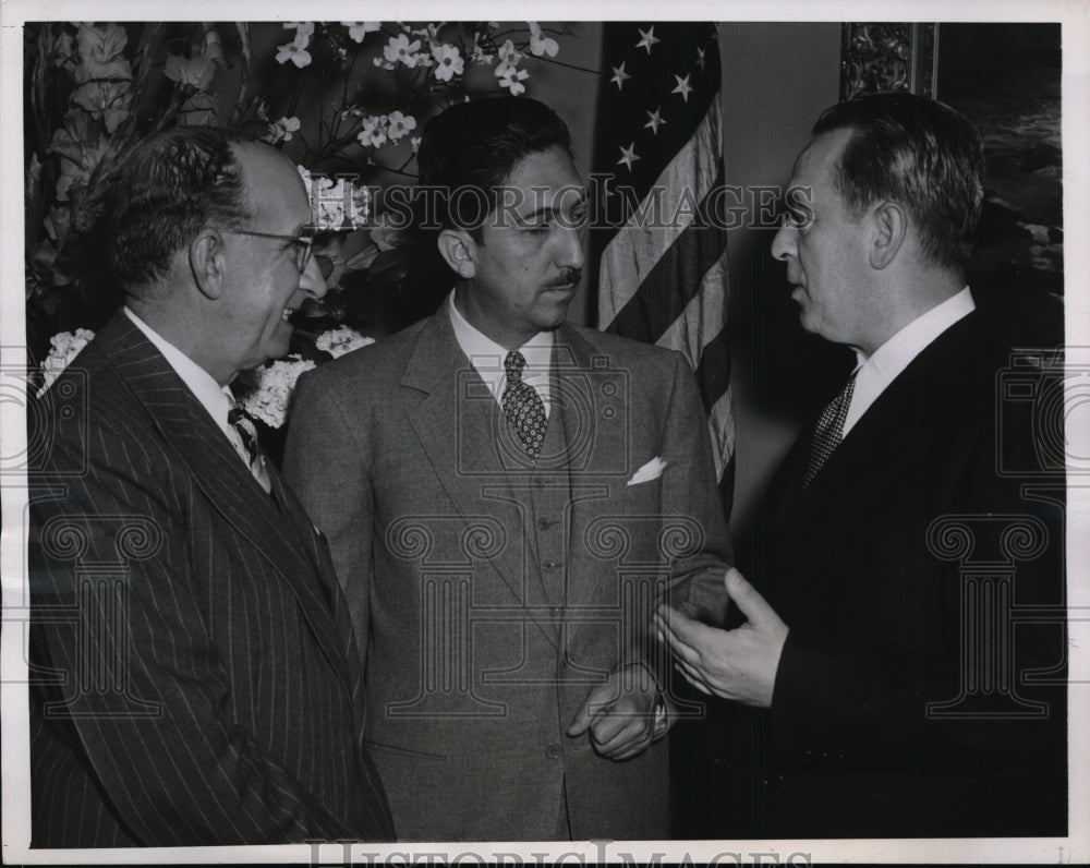 1947 Press Photo ALEMAN ATTENDS LUNCHEON IN ORACLE MANSION NYC - neny17158