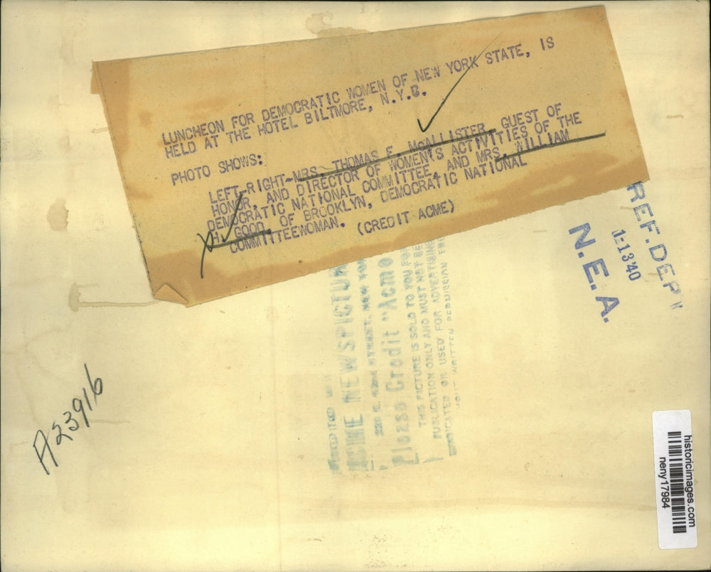 1940 Press Photo New York Mrs Thomas McAllister Mrs William Good at dinner NYC