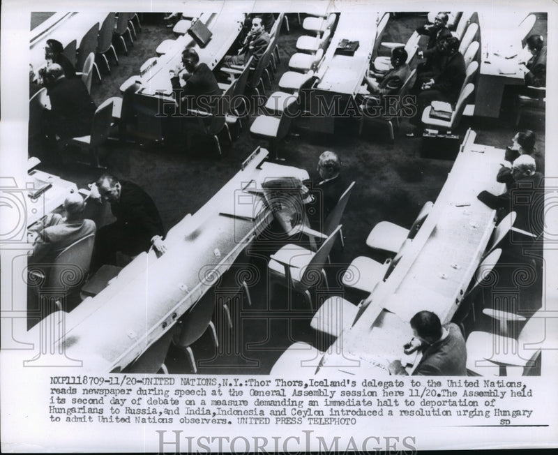 Load image into Gallery viewer, 1956 Press Photo NEW YORK SPEECH AT GENERAL ASSEMBLY SESSION NYC - neny18335
