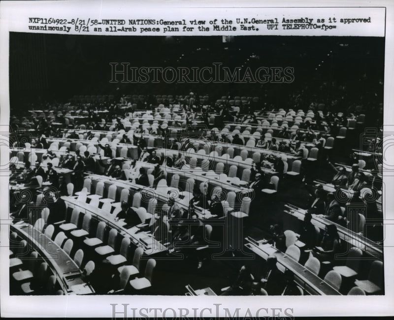 Load image into Gallery viewer, 1958 Press Photo NEW YORK VIEW OF U.N. GENERAL ASSEMBLY NYC - neny18347
