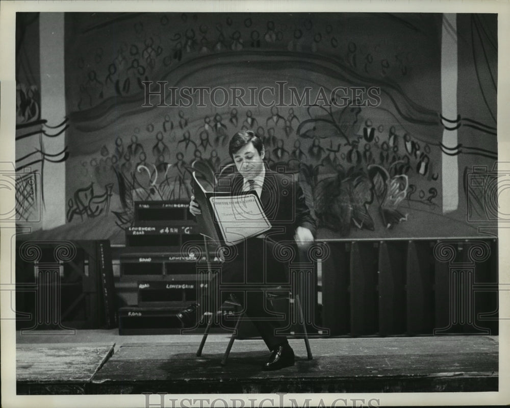 1967 Press Photo New York Composer Marvin David Levy at Metropolitan Opera NYC- Historic Images